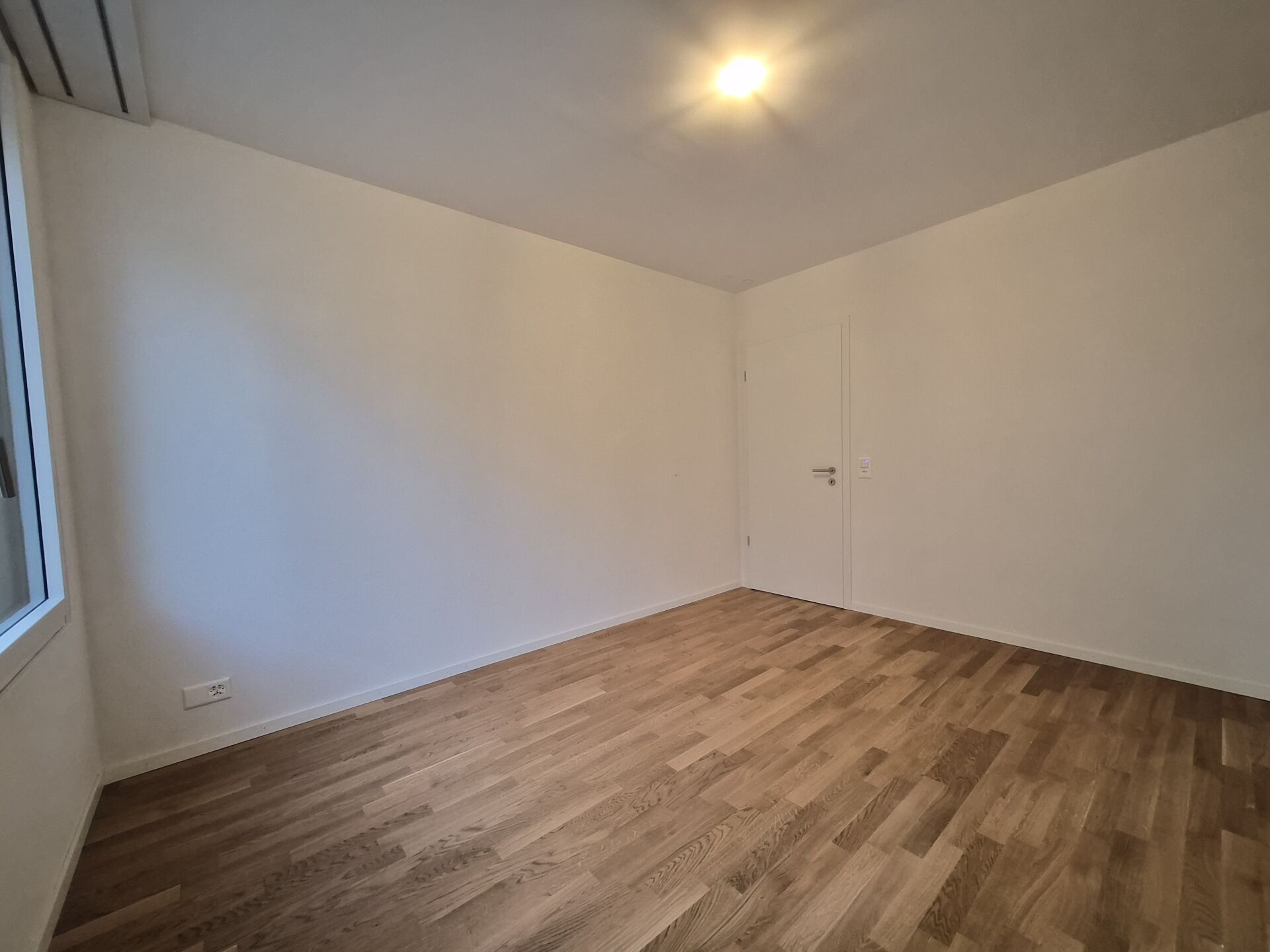 37e94e1e43f74bfb2369c9b6ad00b304