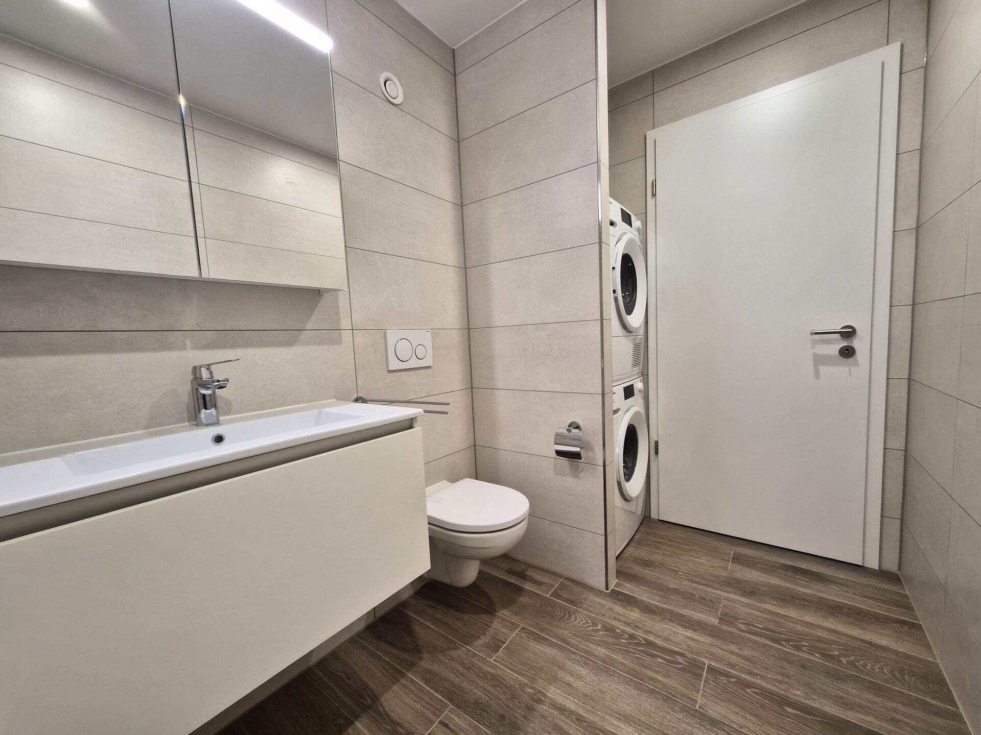 46af7cca0f470c302acb97cd312a8e56