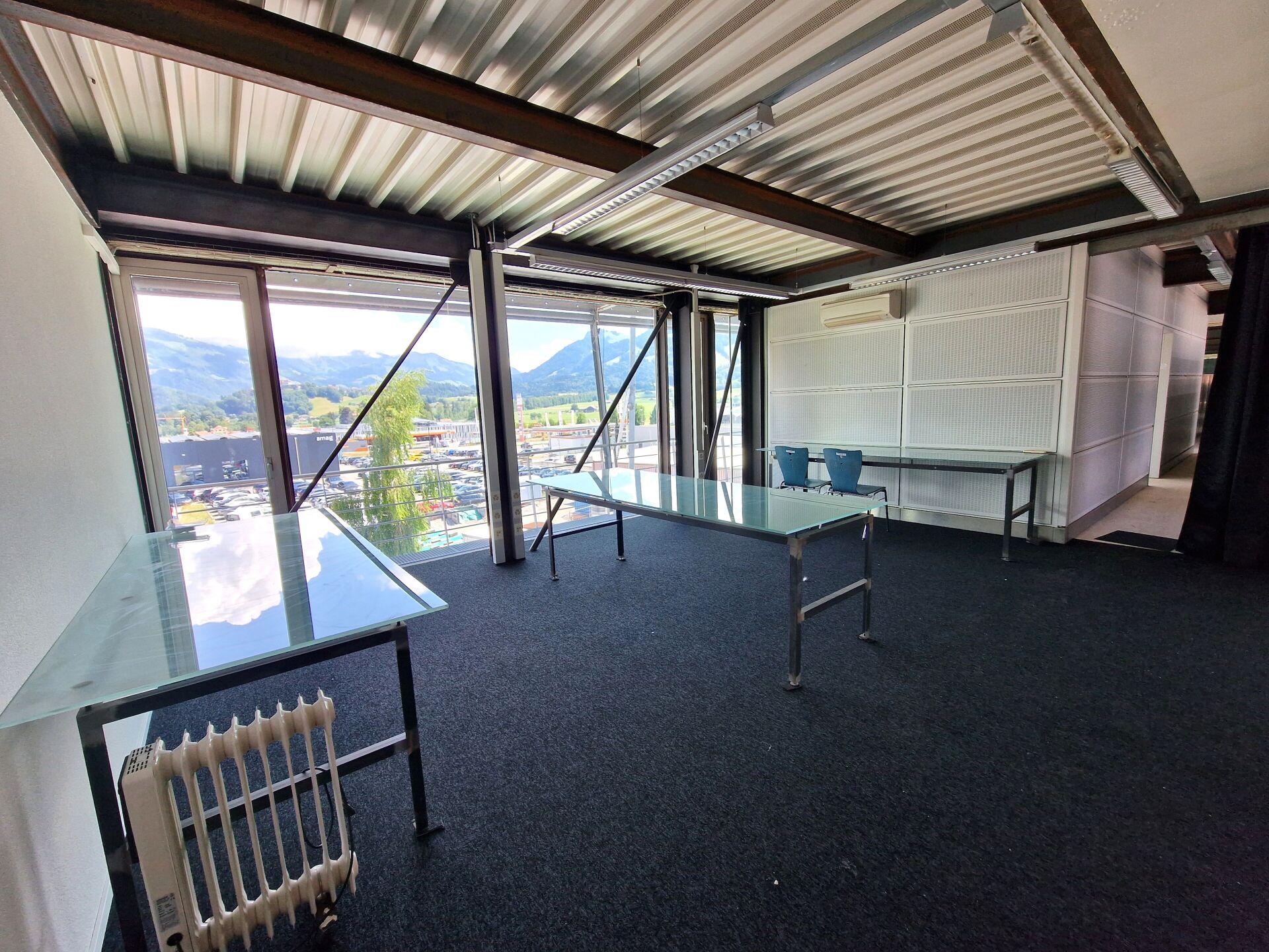 La Tour-de-Trême – Surface administrative de 400 m2 au 1er étage