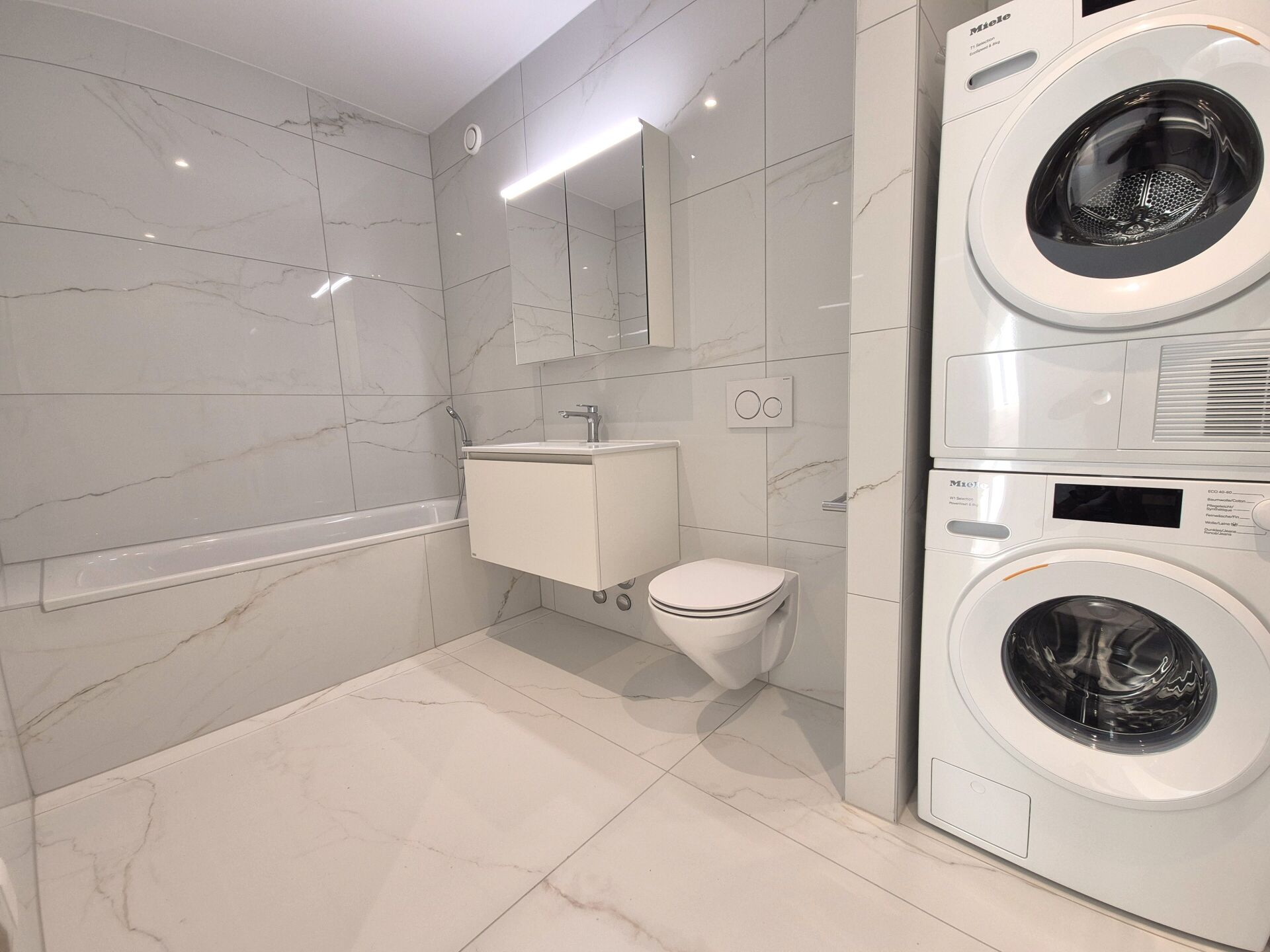 e8bfc3b2c0678a8a20f5aef840c1c897 Prairie 5 – Appartement 4.5 pièces au 4ème étage