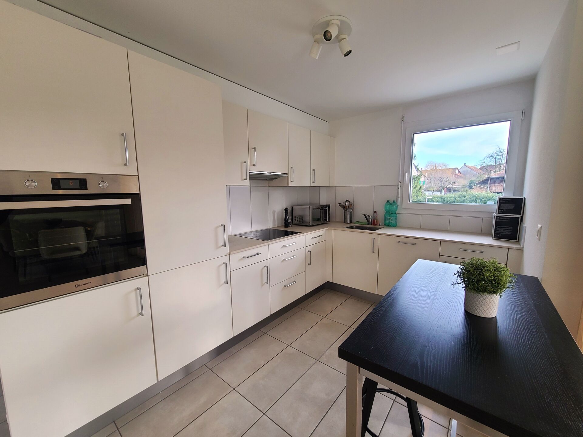 Grandcour – Appartement meublé de 3.5 pièces au 1er étage